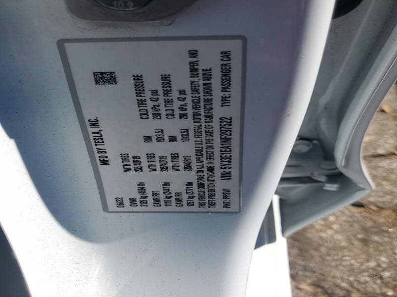 2022 TESLA MODEL 3 12