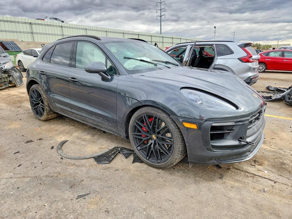 2023 PORSCHE MACAN GTS 4