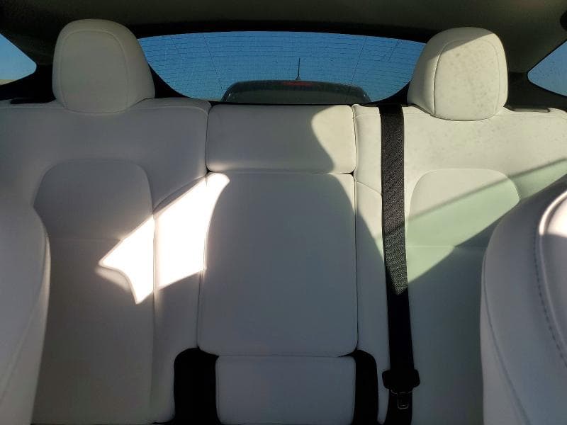 2024 TESLA MODEL Y 10