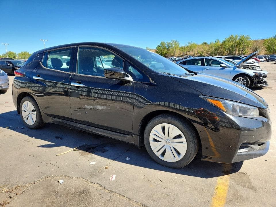 2025 NISSAN LEAF S 4
