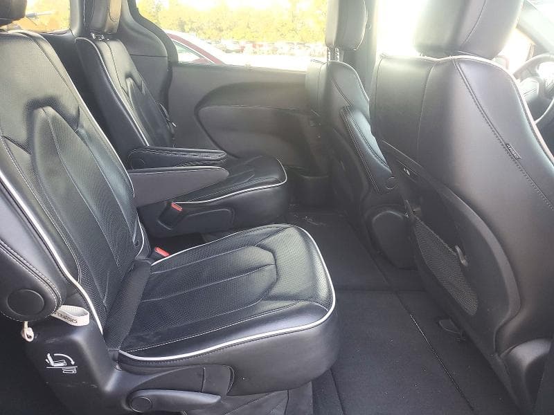 2025 CHRYSLER PACIFICA LIMITED 11