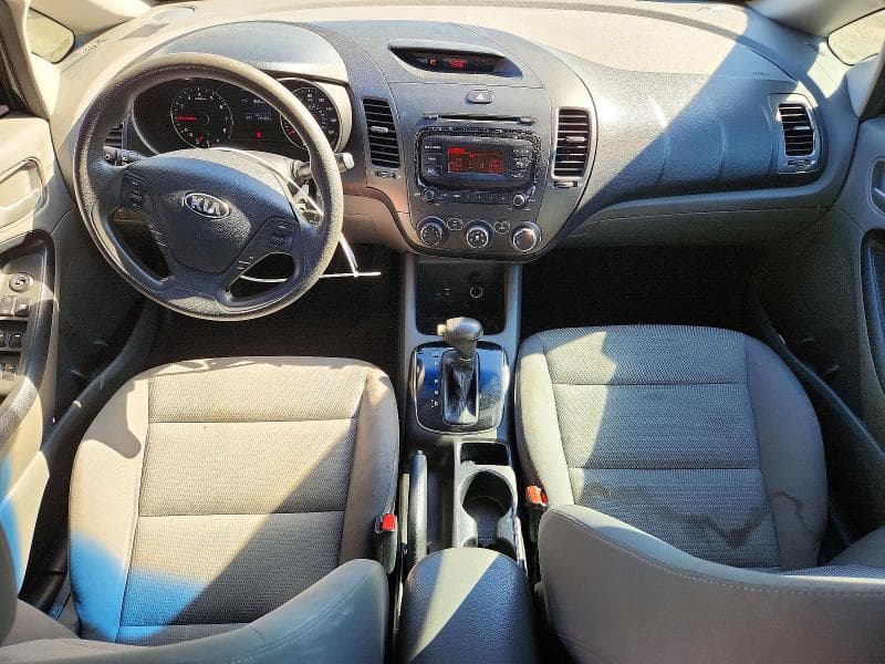 2017 KIA FORTE LX 8