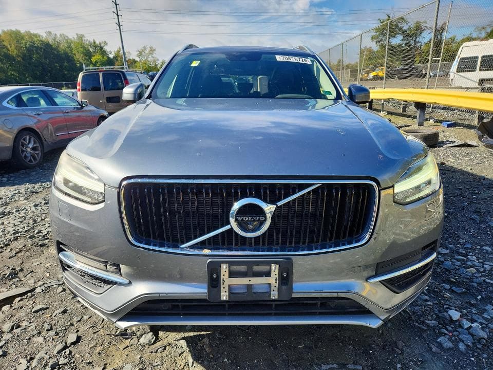 2017 VOLVO XC90 T6 5