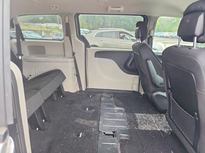 2018 DODGE GRAND CARAVAN SE 10
