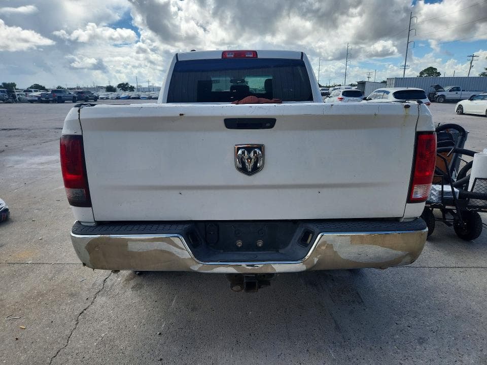 2017 RAM 1500 ST 6