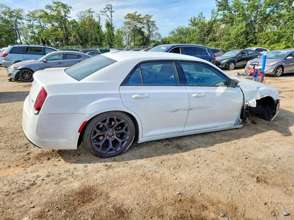 2019 CHRYSLER 300 TOURING 3