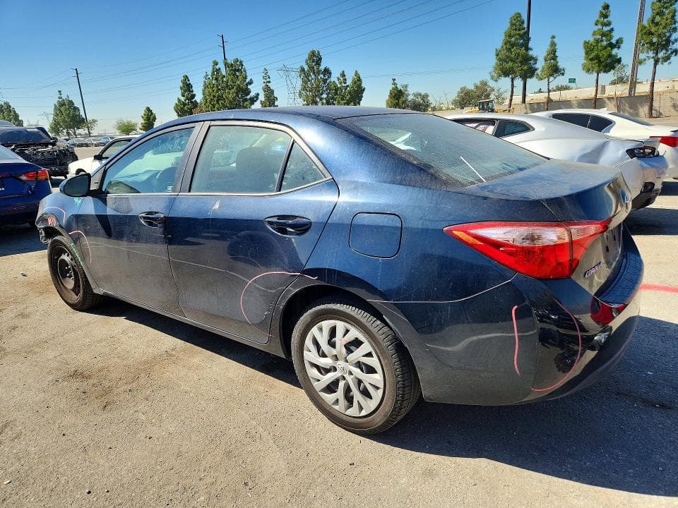 2017 TOYOTA COROLLA LE 2