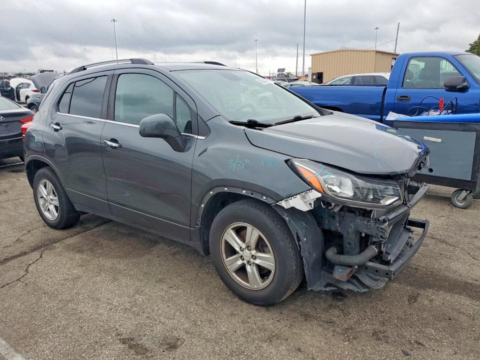 2018 CHEVROLET TRAX 1LT 4