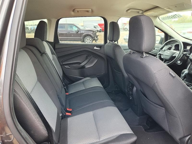 2018 FORD ESCAPE SE 11