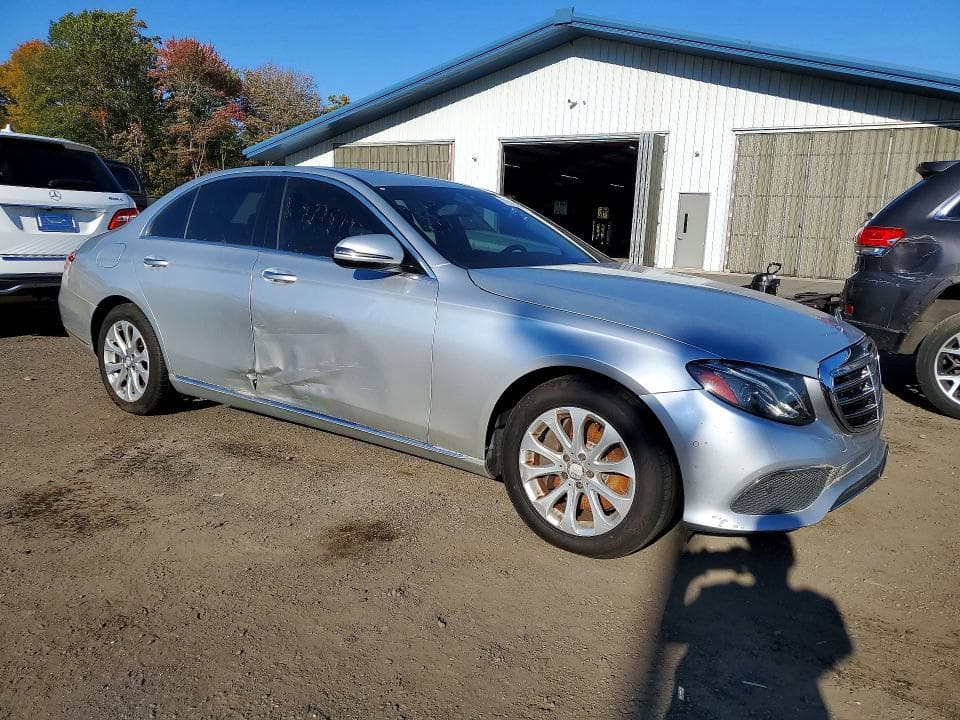 2017 MERCEDES-BENZ E 300 4MATIC 4