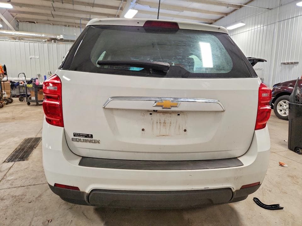 2017 CHEVROLET EQUINOX LS 6