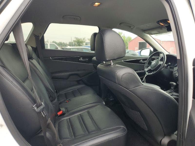 2019 KIA SORENTO EX 11