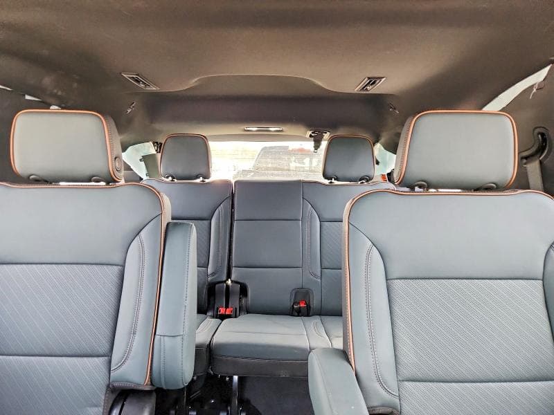 2026 GMC YUKON AT4 10