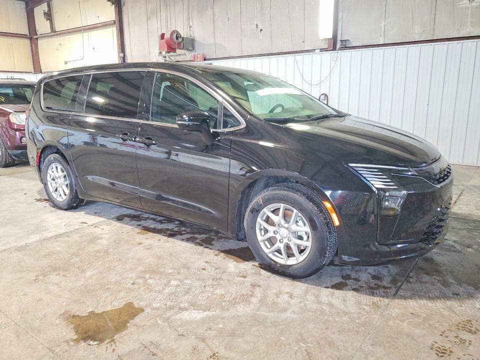 2027 CHRYSLER PACIFICA SELECT 4