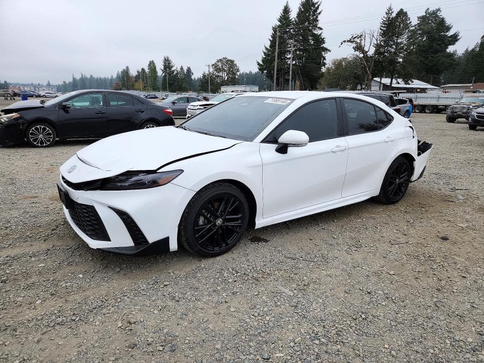 2025 TOYOTA CAMRY SE
