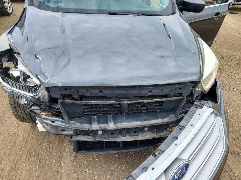 2018 FORD ESCAPE SE 12