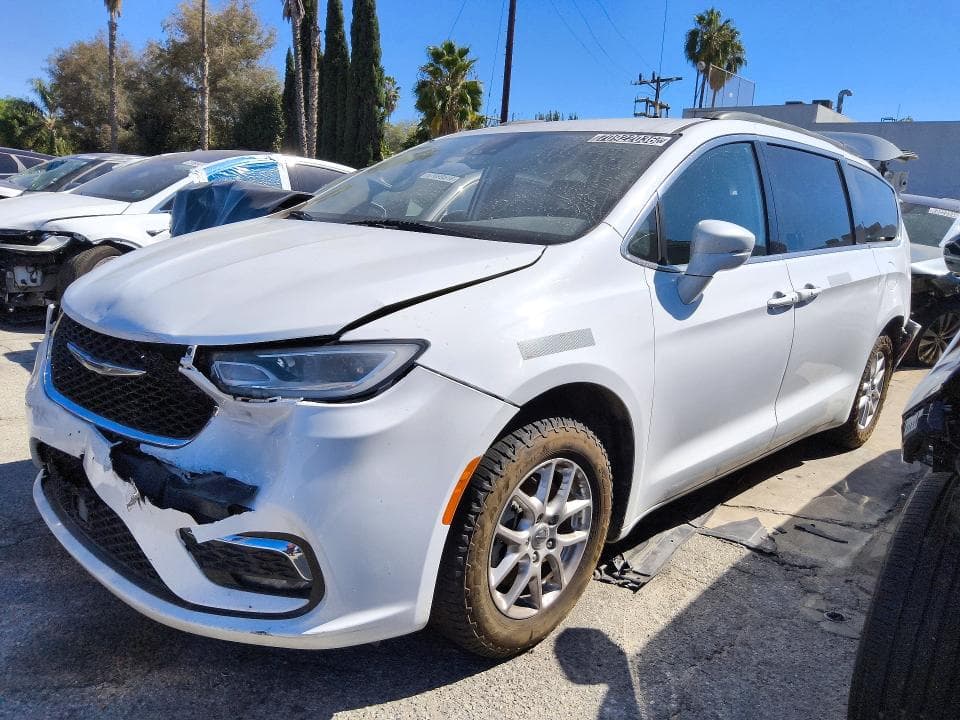 2022 CHRYSLER PACIFICA TOURING L - 1