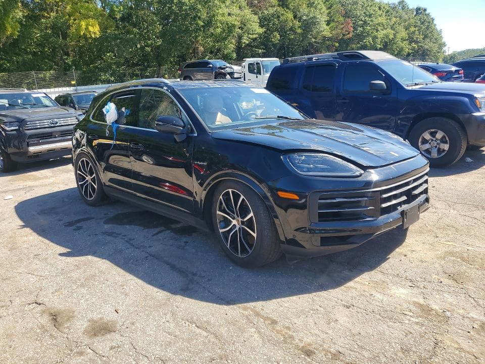 2026 PORSCHE CAYENNE SE HYBRID 4