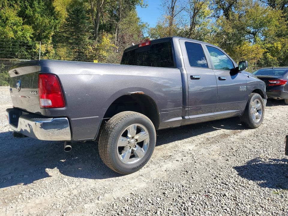 2018 RAM 1500 SLT 3