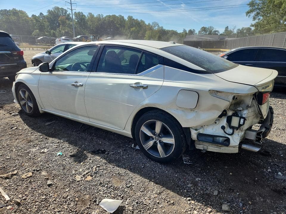2019 NISSAN ALTIMA SV 2