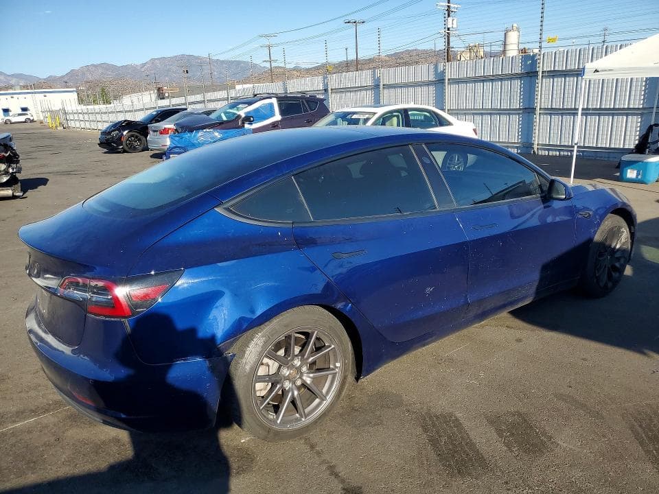 2018 TESLA MODEL 3 3