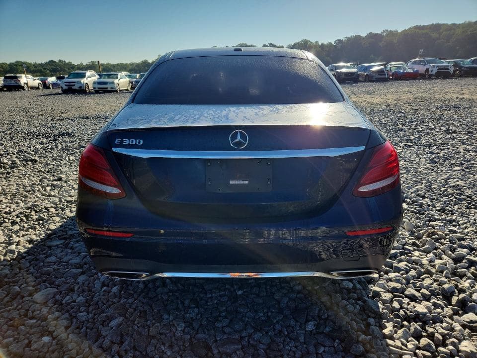 2017 MERCEDES-BENZ E 300 6