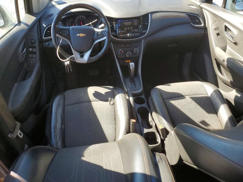2020 CHEVROLET TRAX 1LT 8