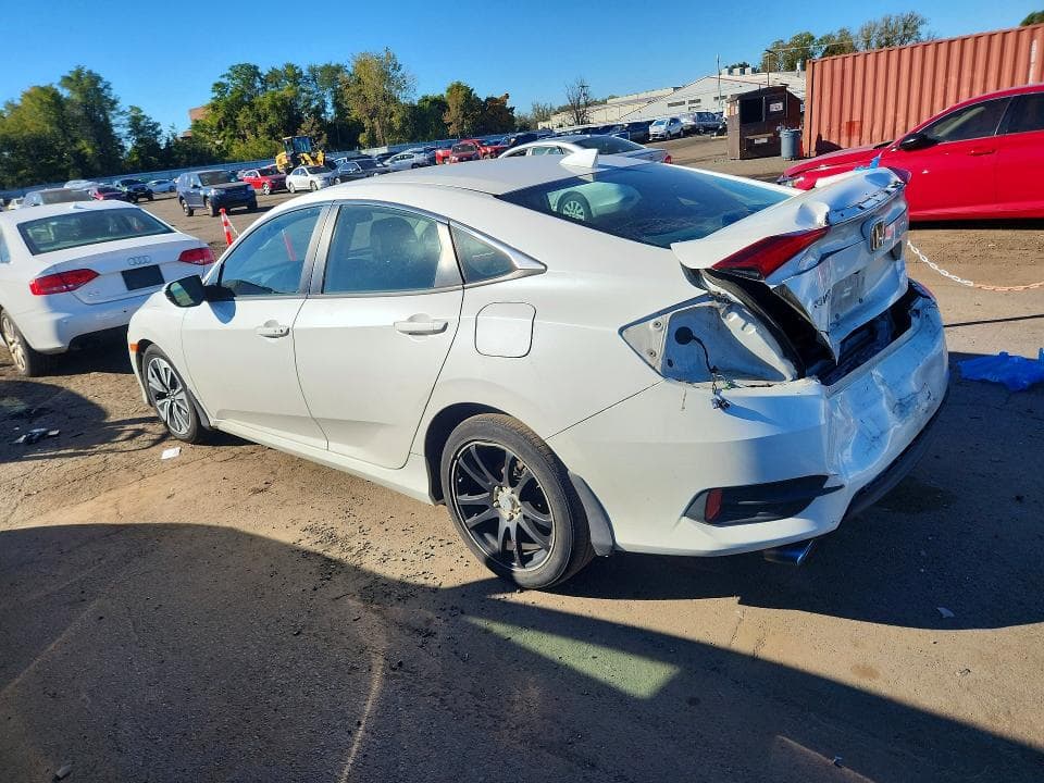 2017 HONDA CIVIC EX 2