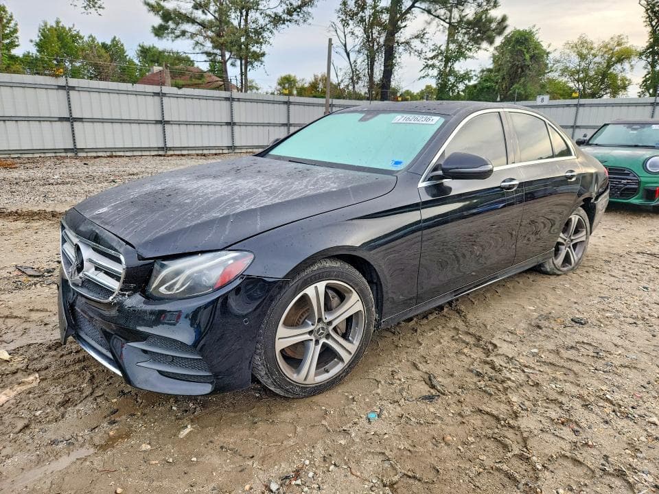 2017 MERCEDES-BENZ E 300 4MATIC - 1