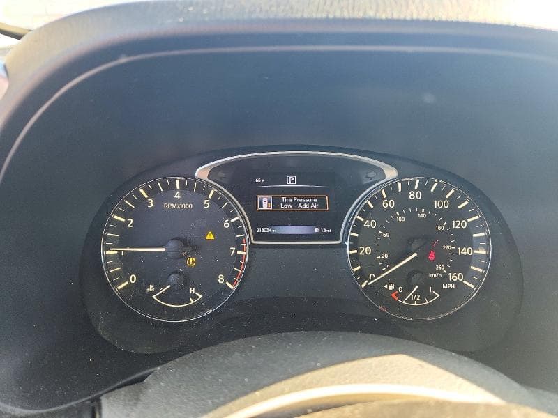 2017 NISSAN PATHFINDER SV 9