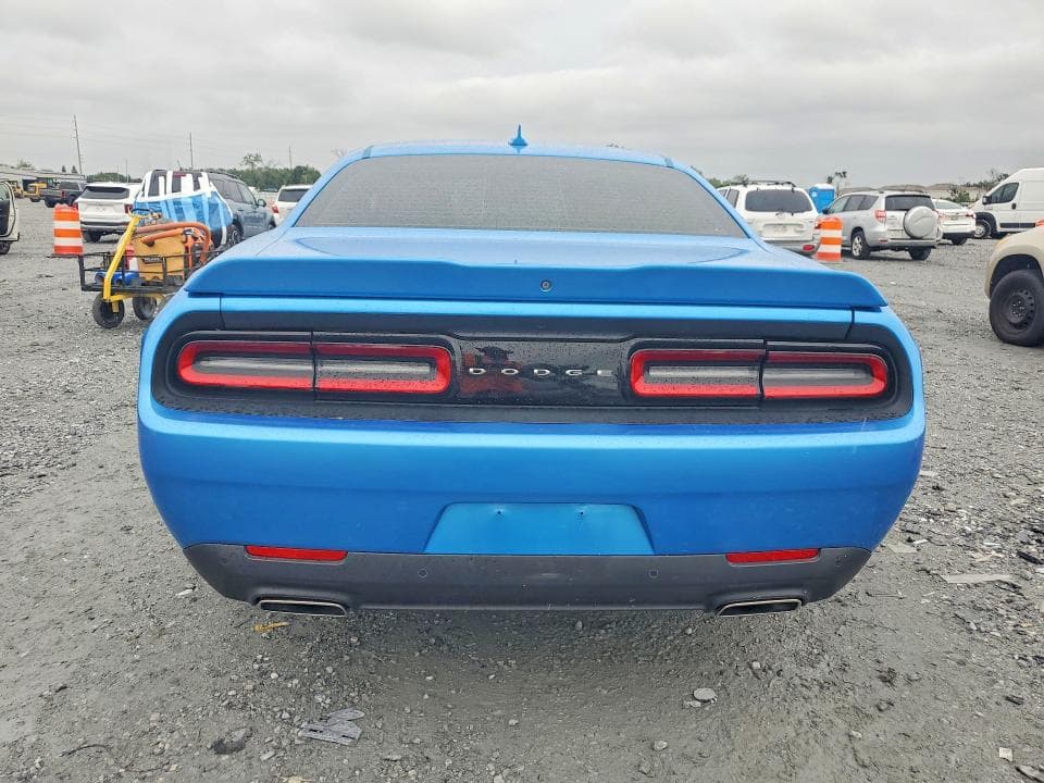 2018 DODGE CHALLENGER SXT 6