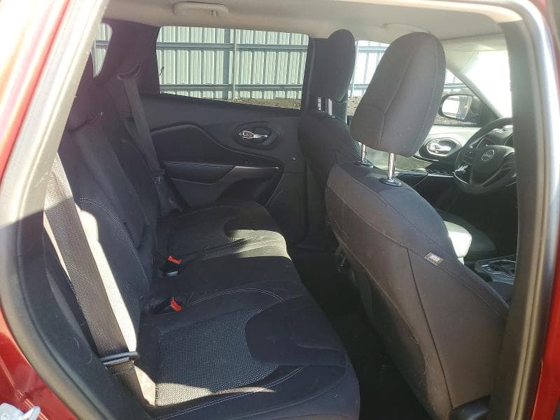2019 JEEP CHEROKEE LATITUDE 11