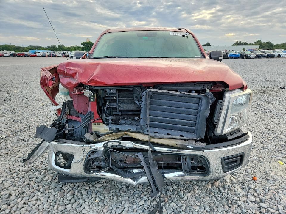 2019 NISSAN TITAN SV 5
