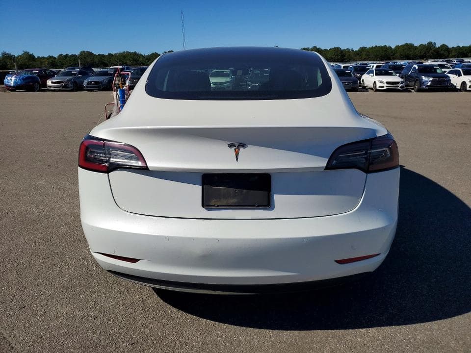 2021 TESLA MODEL 3 6