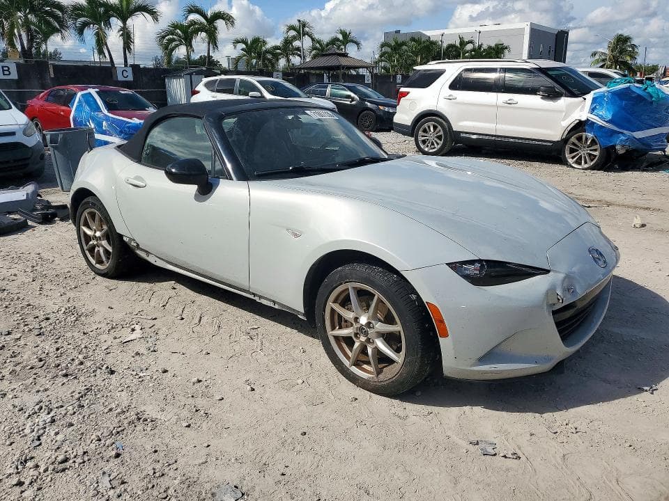 2017 MAZDA MX-5 MIATA SPORT 4