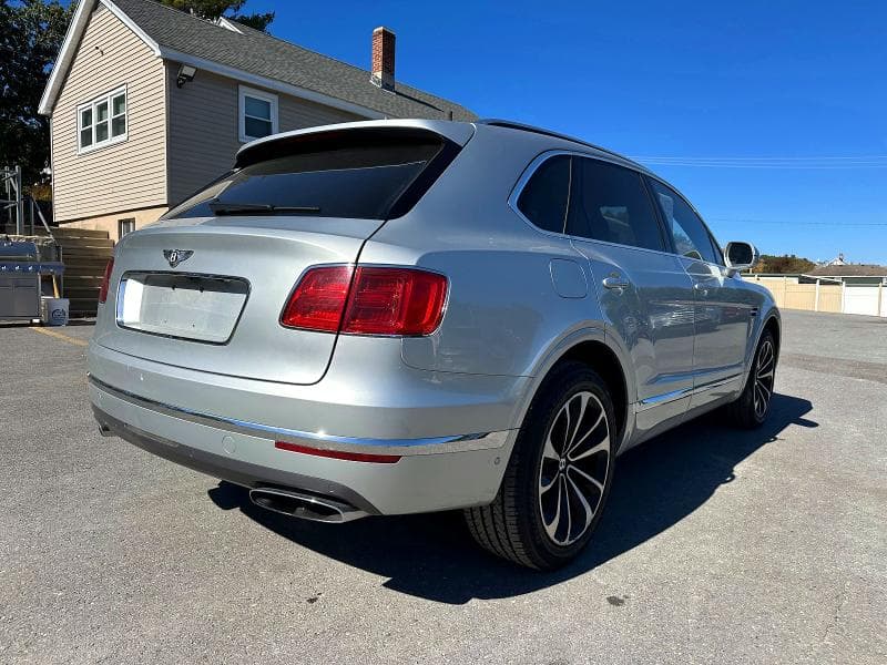 2017 BENTLEY BENTAYGA 3