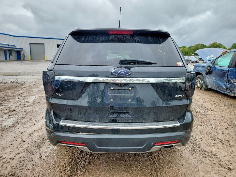 2018 FORD EXPLORER XLT 6