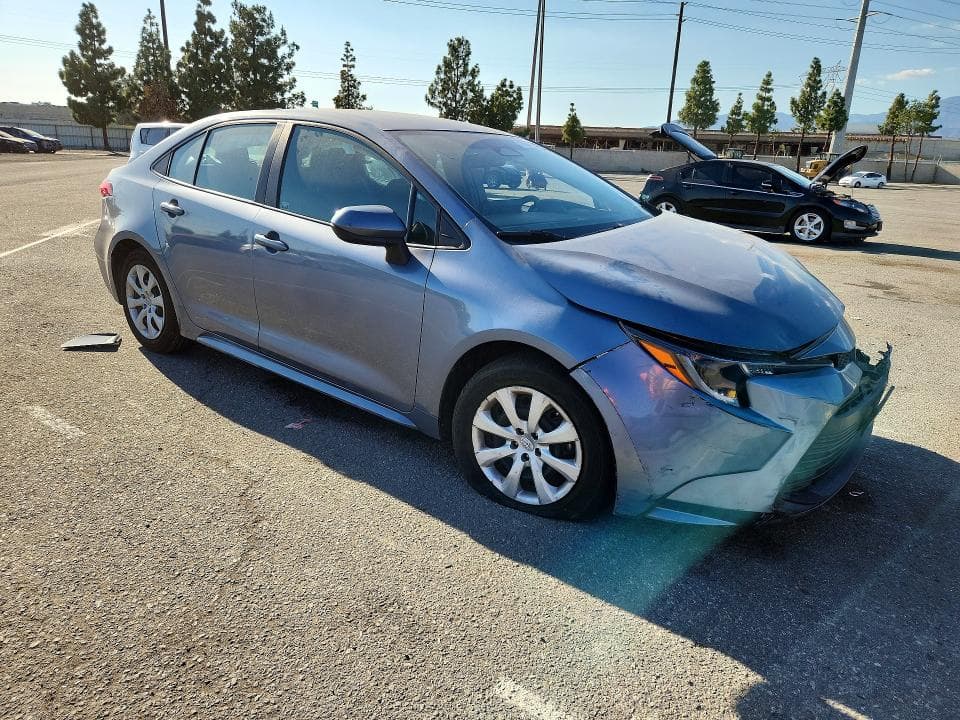 2023 TOYOTA COROLLA LE 4