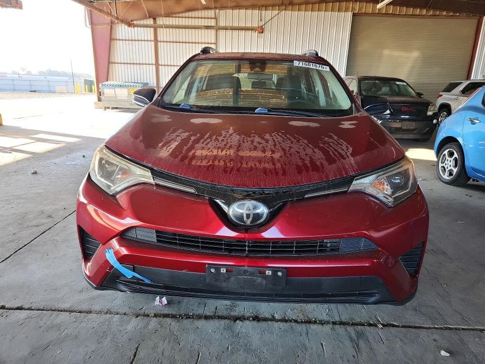 2018 TOYOTA RAV4 LE 5