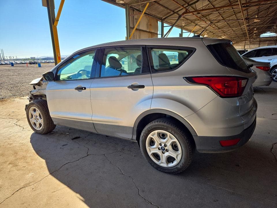 2019 FORD ESCAPE S 2