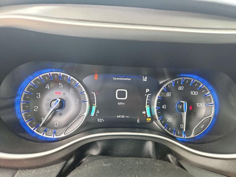 2024 CHRYSLER PACIFICA TOURING L 9