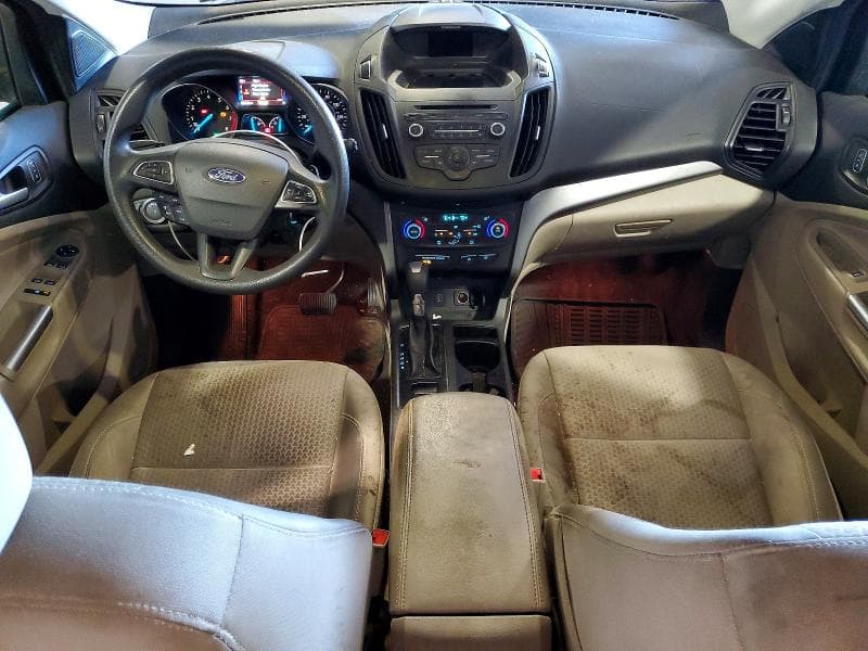 2017 FORD ESCAPE SE 8