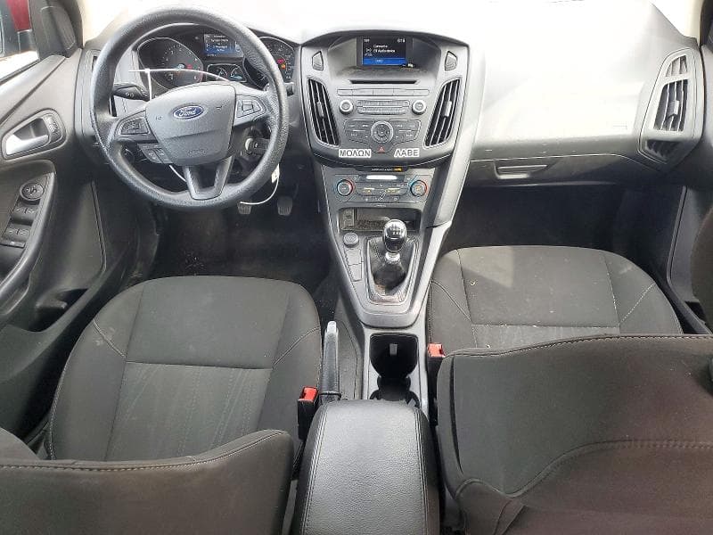 2017 FORD FOCUS SE 8