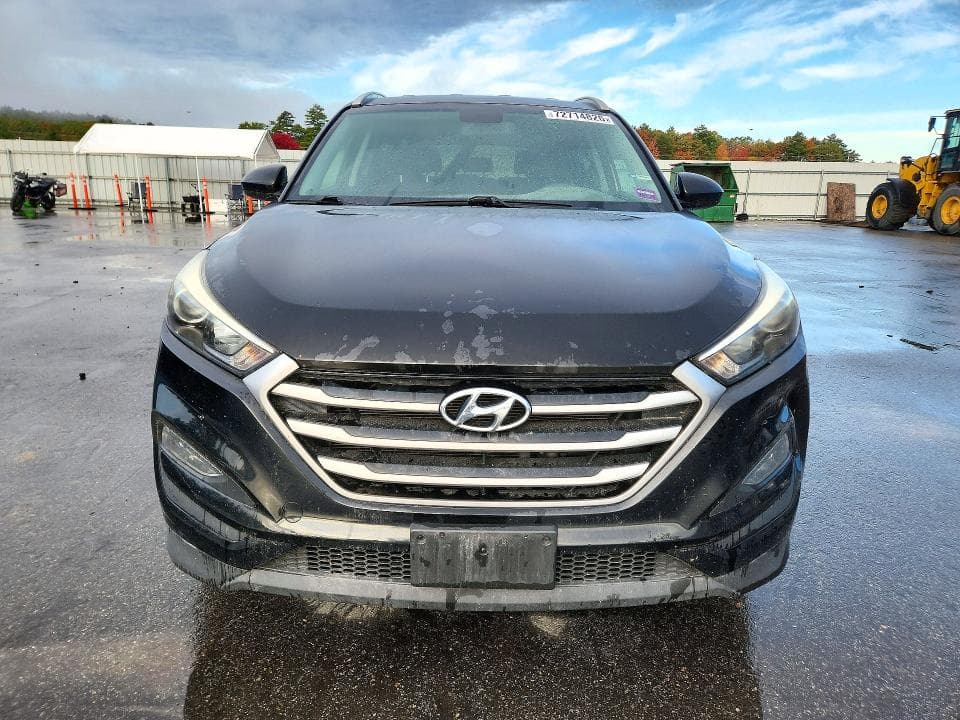 2017 HYUNDAI TUSCON 5