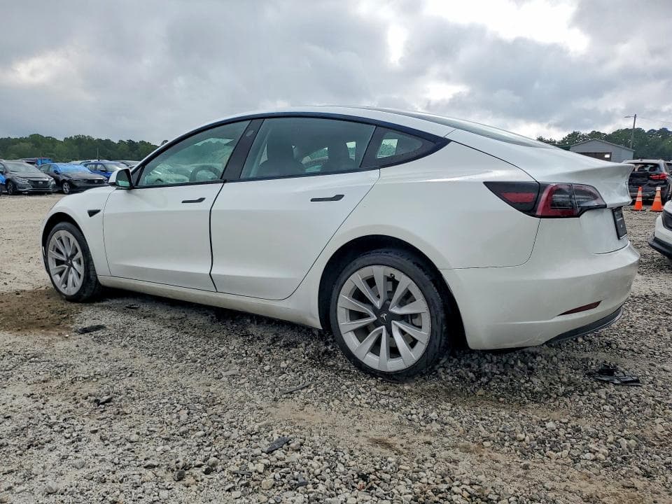 2022 TESLA MODEL 3 2