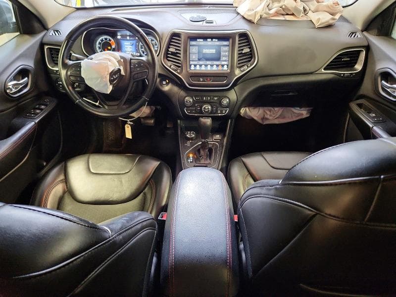 2019 JEEP CHEROKEE TRAILHAWK 8