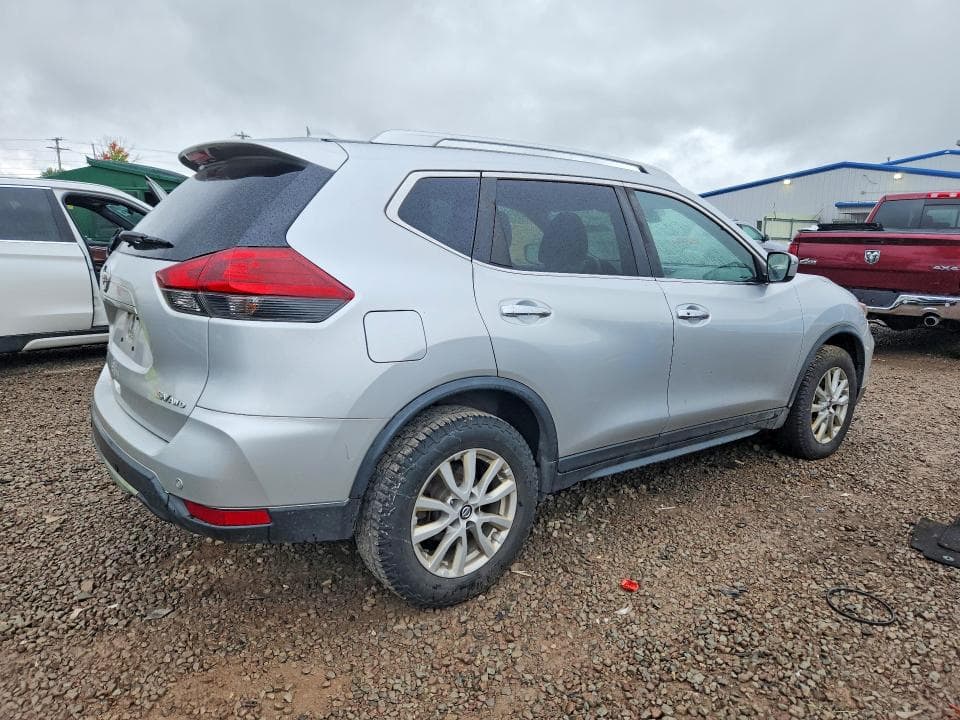 2019 NISSAN ROGUE SV 3