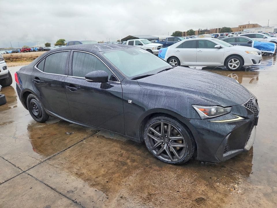 2017 LEXUS IS 200T 4