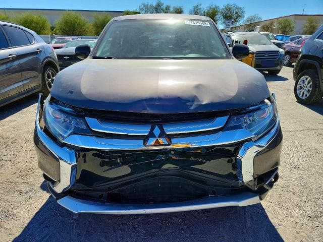 2017 MITSUBISHI OUTLANDER ES 5