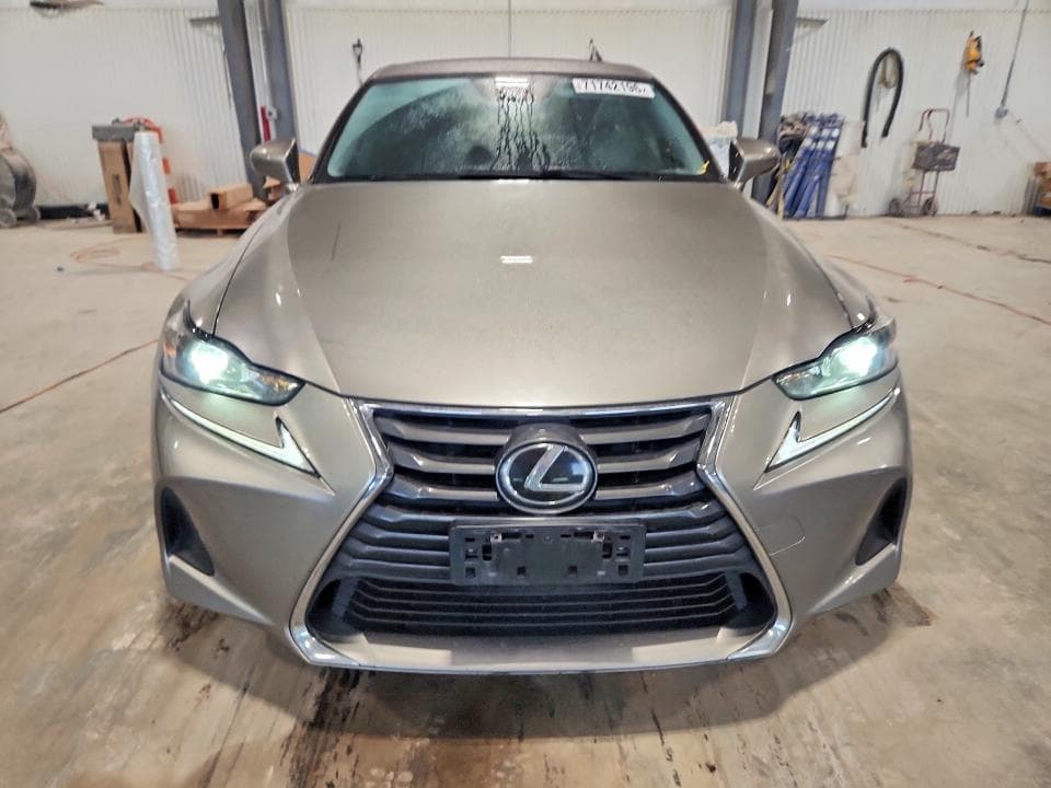 2017 LEXUS IS 300 5